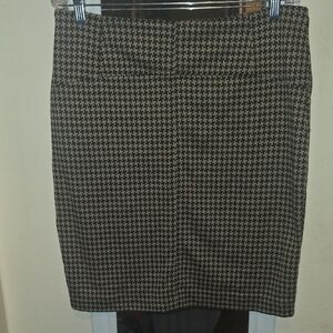New York & Company Black and Tan Pencil Skirt